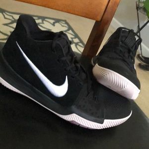 Kyrie 3